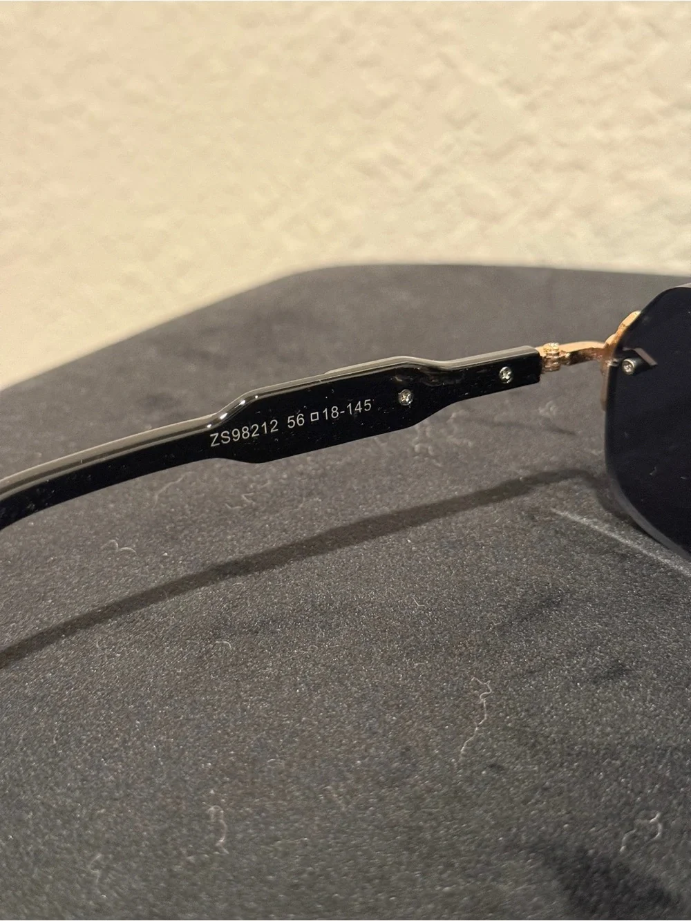 Silverton Sunglasses Style Black / Gold